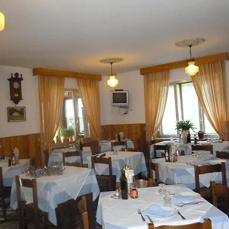 Hotel Fior Di Roccia