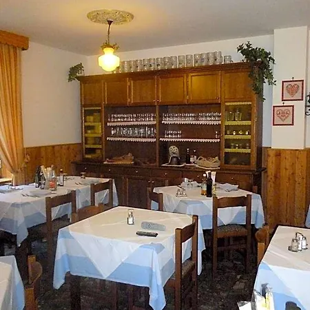 فندق Fior Di Roccia