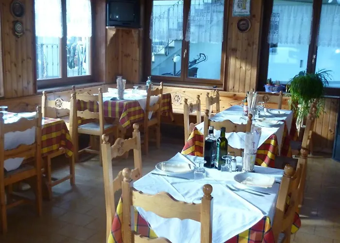 Fior Di Roccia Hotel 2*