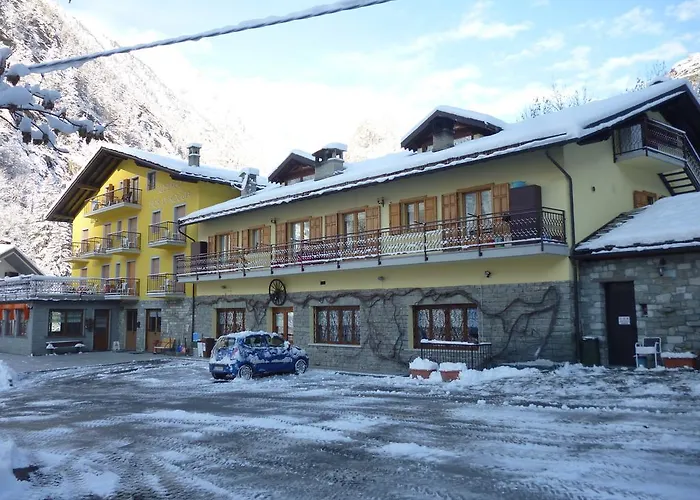 Hotel Fior Di Roccia