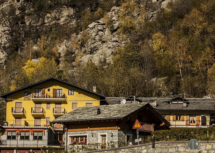 Fior Di Roccia Hotel 2*